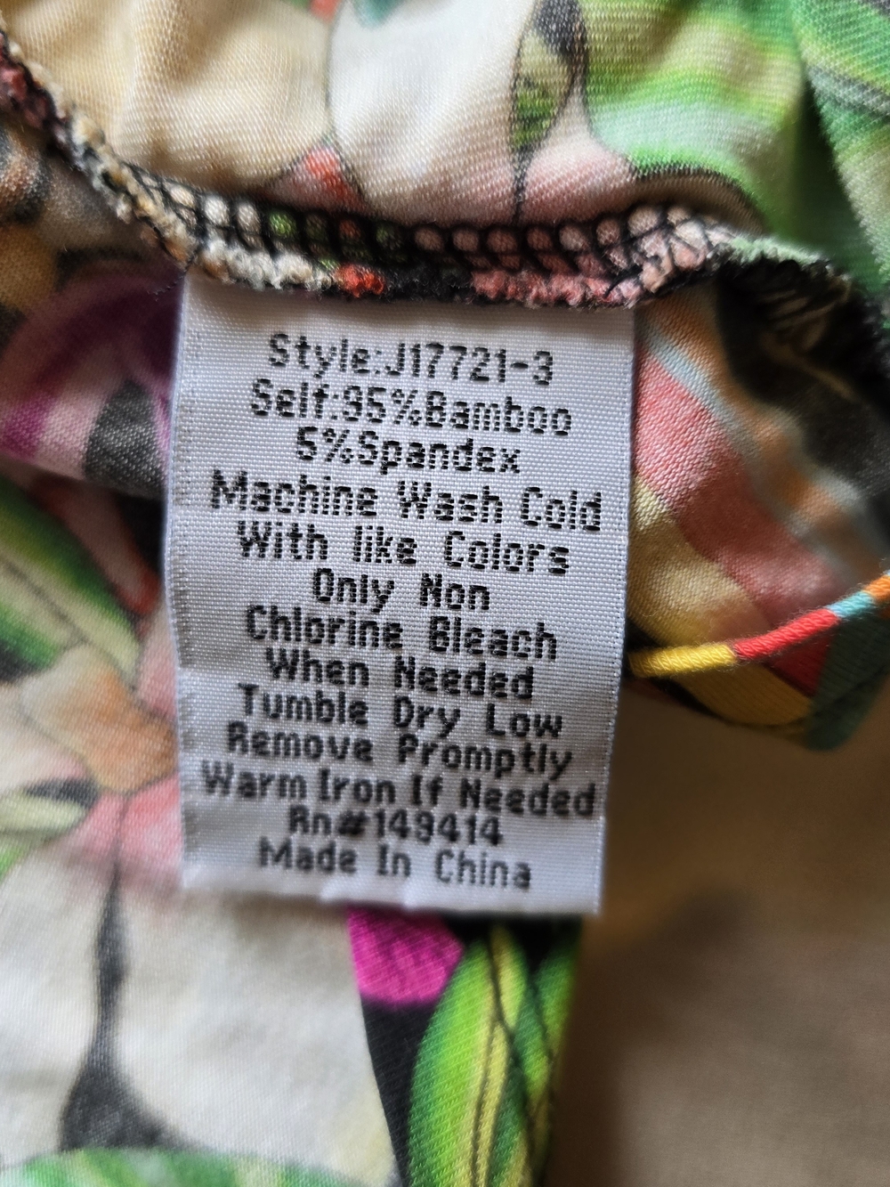 Johnny Was XL Bamboo Floral SS Tee - Picture 7 of 7